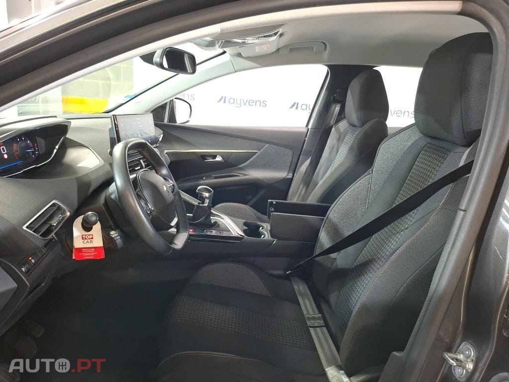 Peugeot 3008 1.5 BlueHDi Active Pack