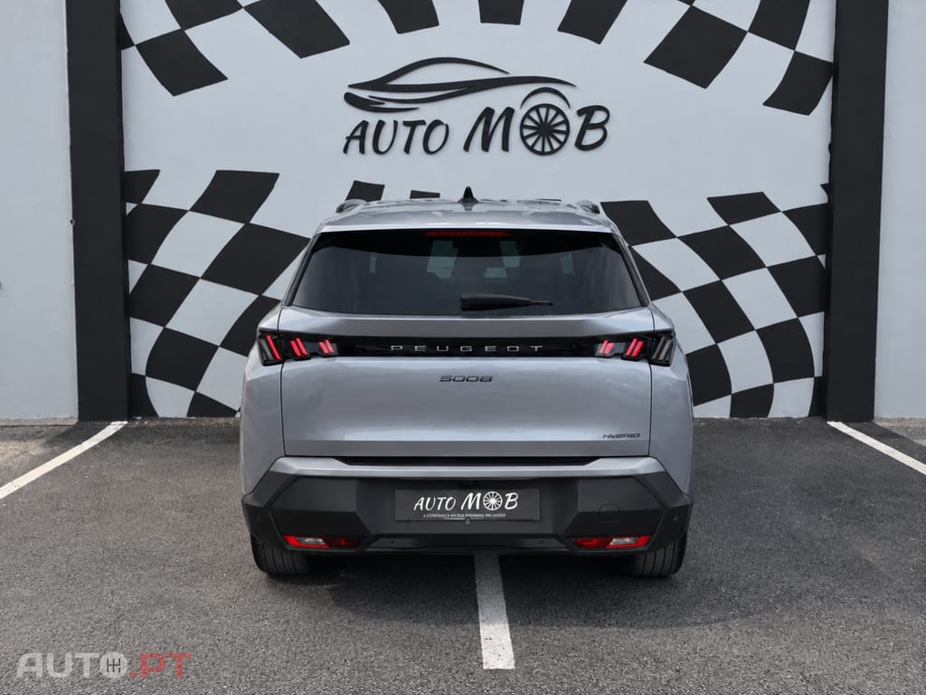 Peugeot 5008 e-DCS6 Allure