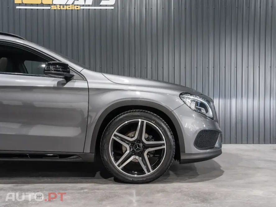 Mercedes-Benz GLA 180 AMG Line Aut.