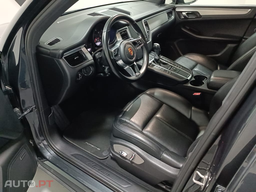 Porsche Macan Macan