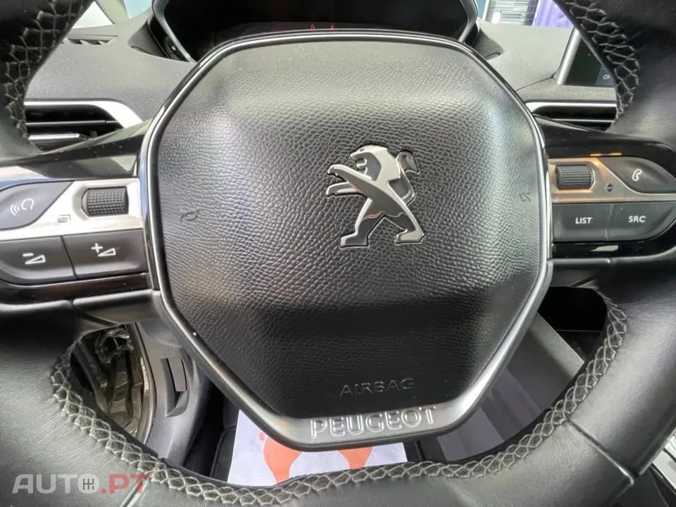 Peugeot 3008 1.5 BlueHDi Active Pack