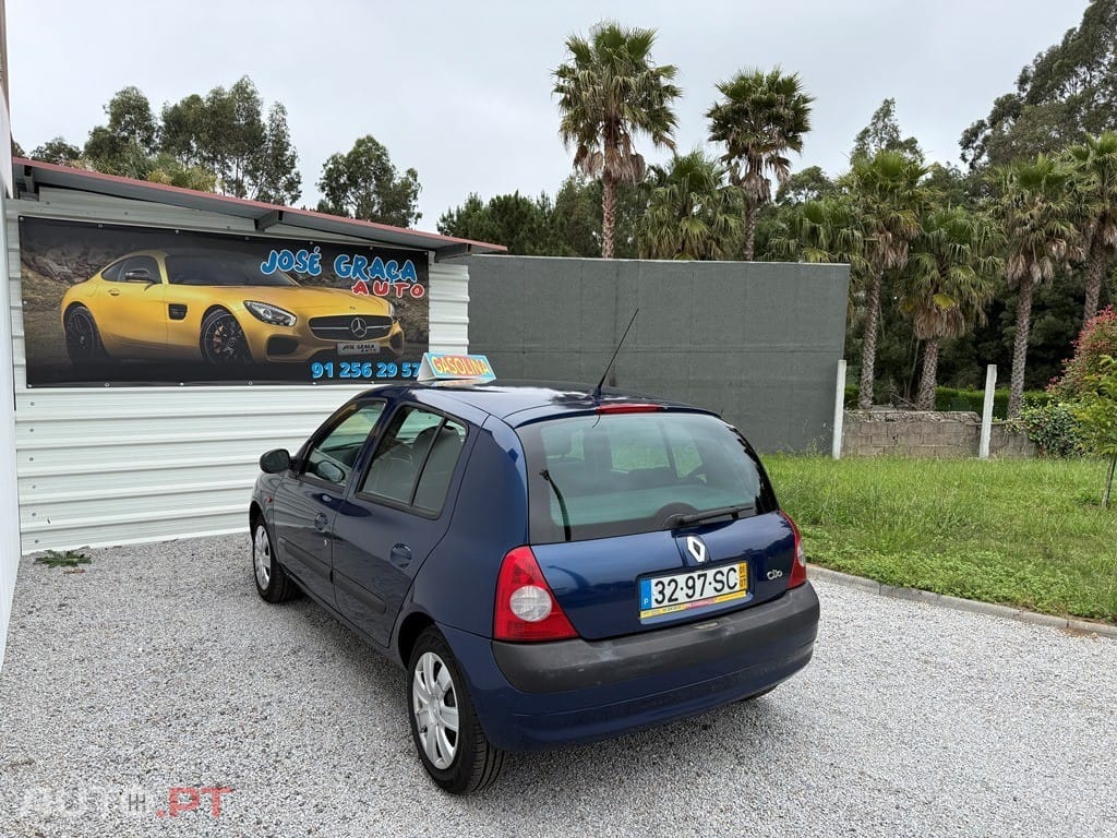 Renault Clio 1.2 16V S