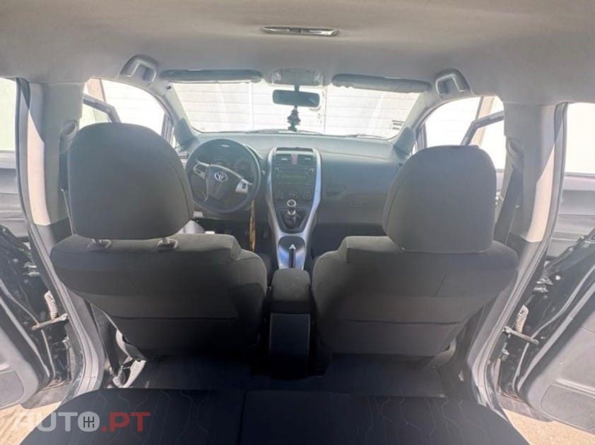 Toyota Auris 1.4 D-4D AC