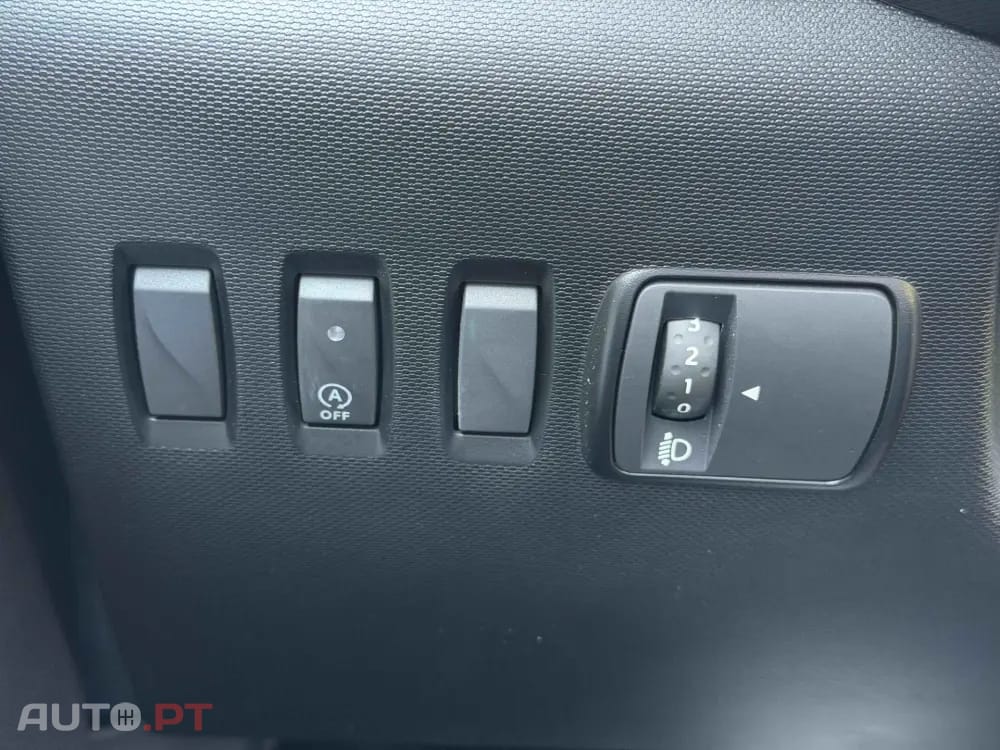 Renault Twingo 1.0 SCe Night&Day