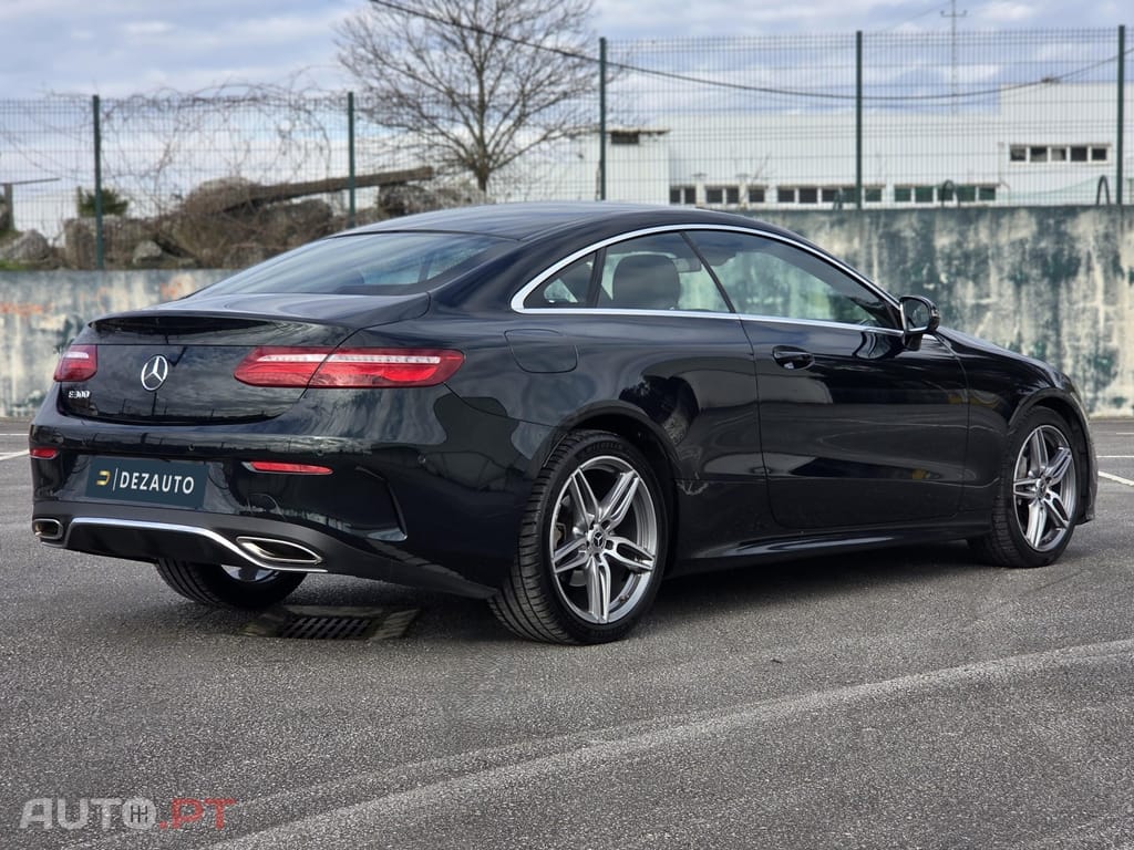 Mercedes-Benz E 300 Coupé