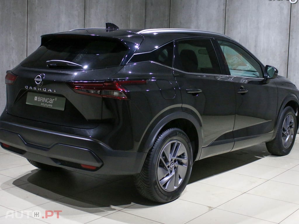 Nissan Qashqai 1.3 DIG-T Acenta Xtronic