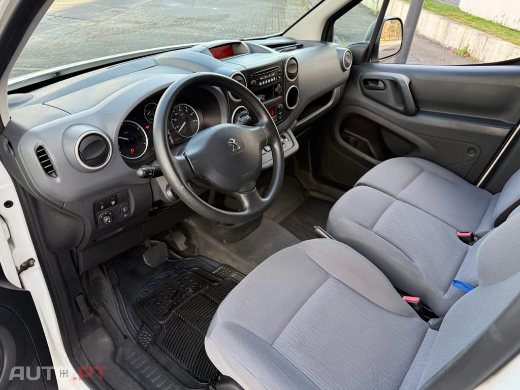 Peugeot E-Partner L2 FlexCab (50kWh) Pro