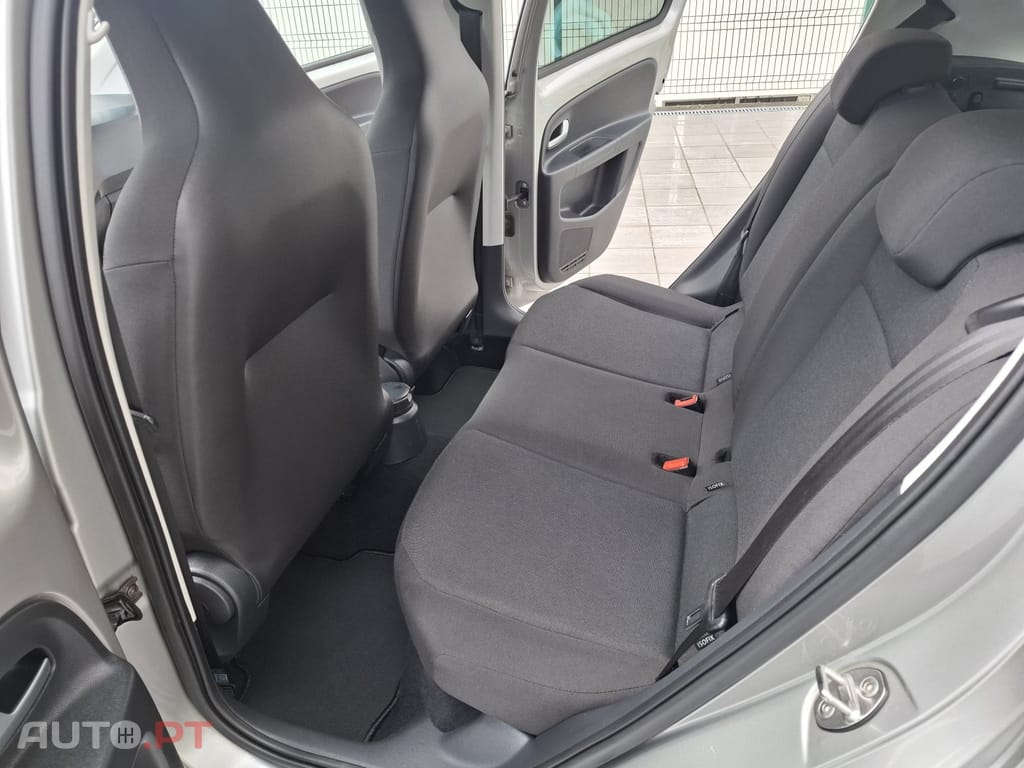 Volkswagen Up! 1.0 Move Caixa Automática