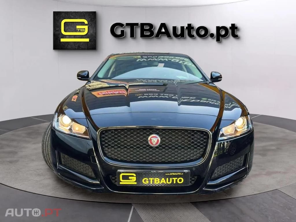 Jaguar XF 2.0d PRESTIGE