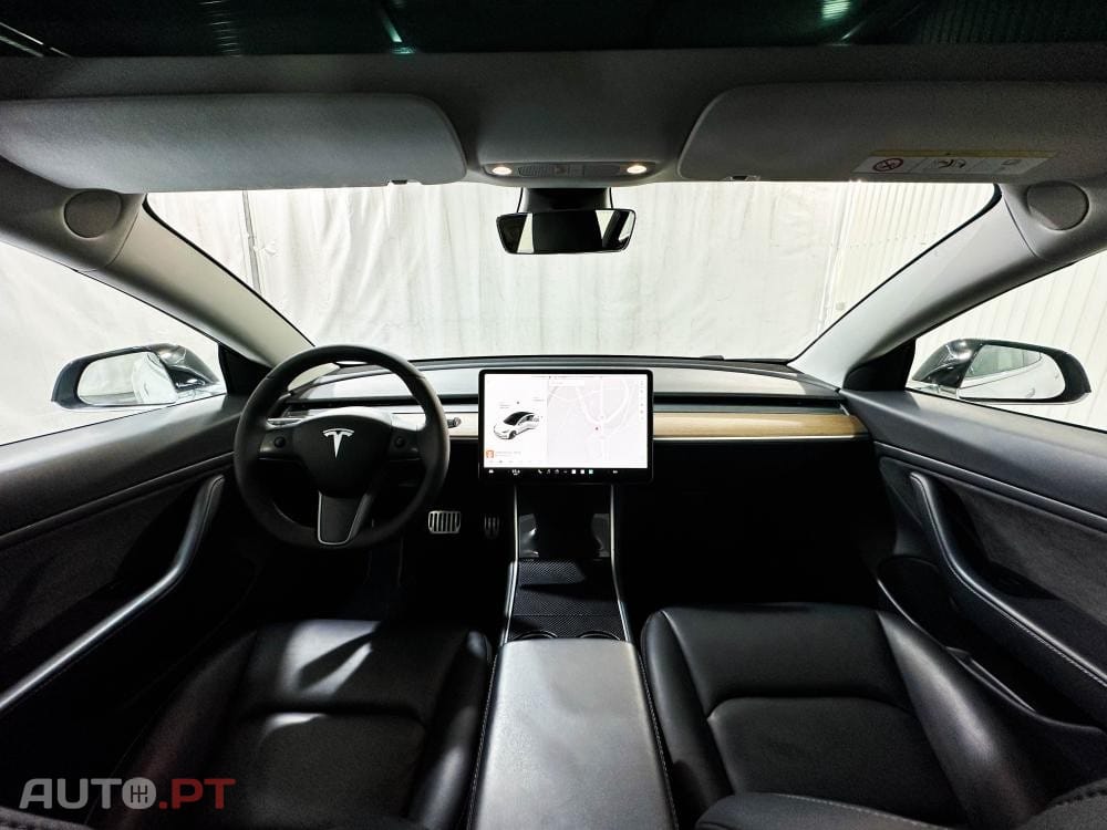 Tesla Model 3 Long-Range Dual Motor AWD