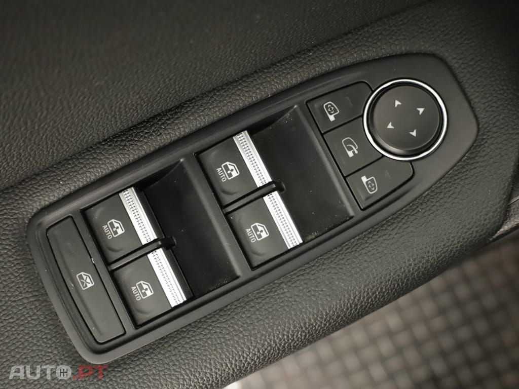 Renault Captur Captur 1.0 TCe Techno Bi-Fuel