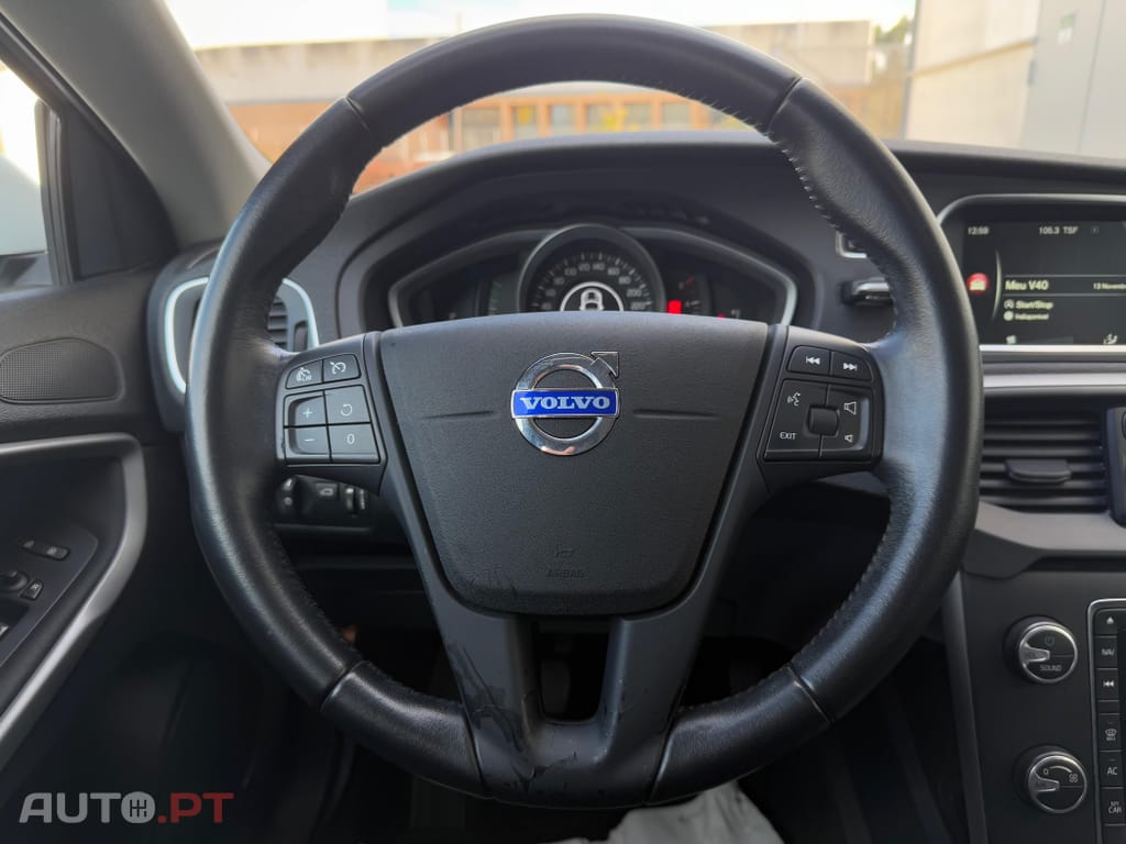 Volvo V40 2.0 D2 Inscription