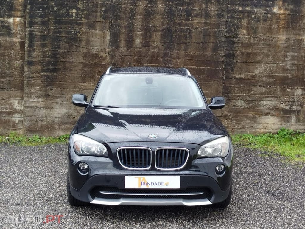 BMW X1 18 d xDrive xLine