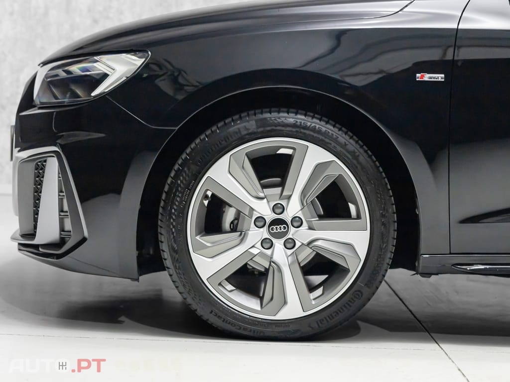 Audi A1 25 TFSI S line S tronic