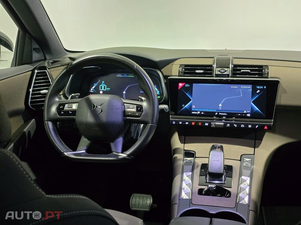 DS DS7 Crossback E-Tense Bastille+ EAT8