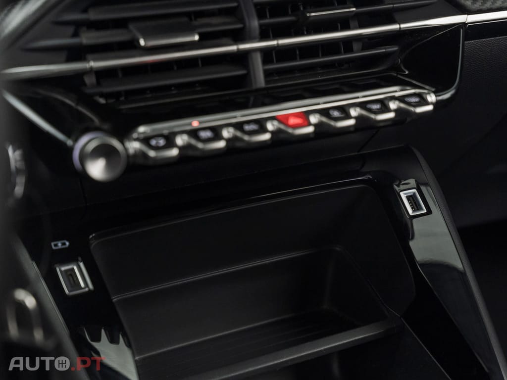 Peugeot 208 1.2 PureTech Active Pack