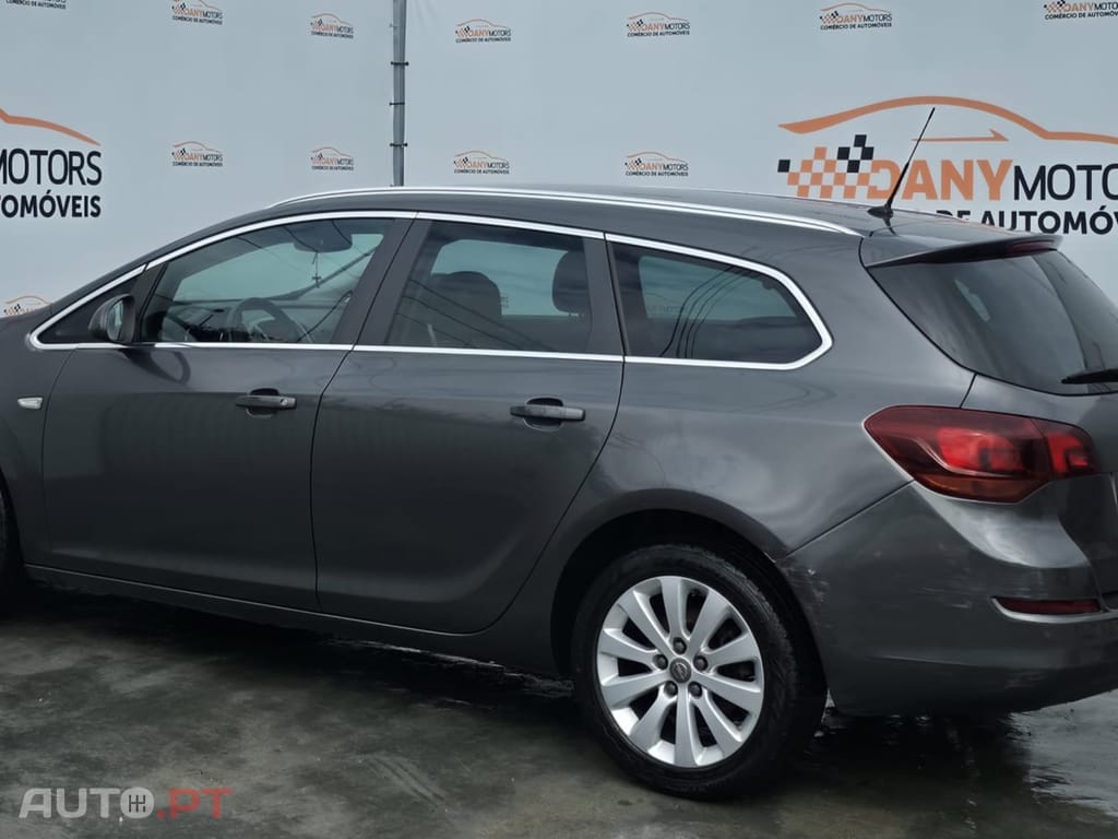 Opel Astra Sports Tourer 1.7 CDTi Cosmo