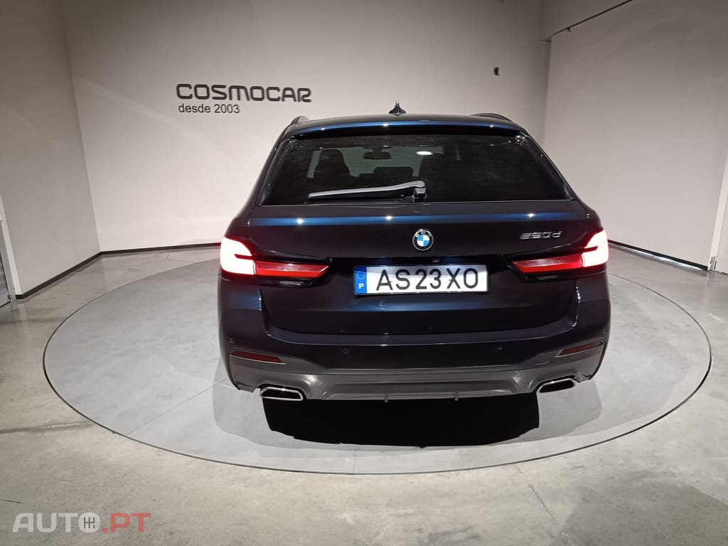 BMW 520 Touring d Pack M Auto
