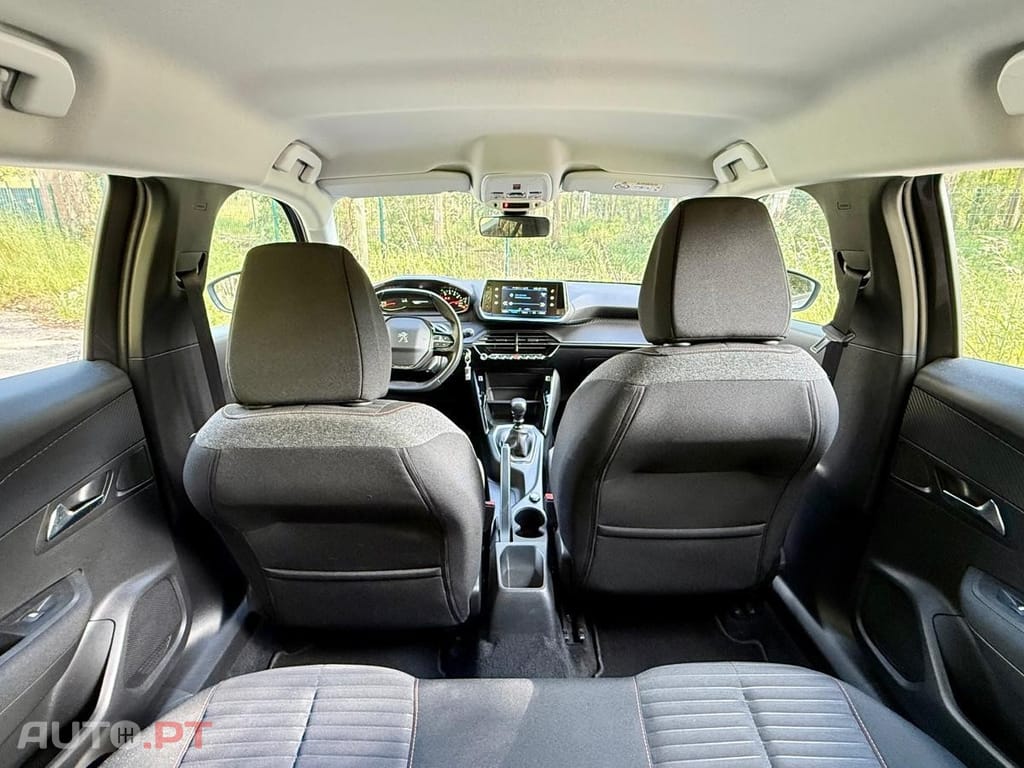 Peugeot 2008 PureTech 100 Active