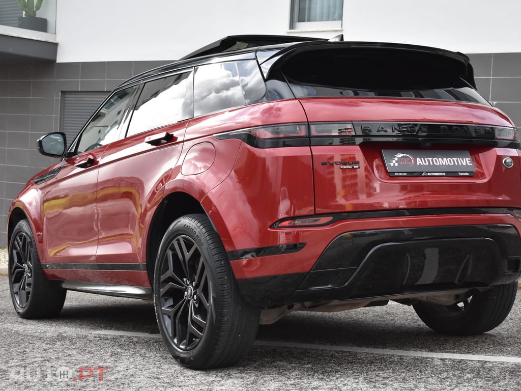 Land Rover Evoque 1.5 P300e AWD R-Dynamic SE Auto