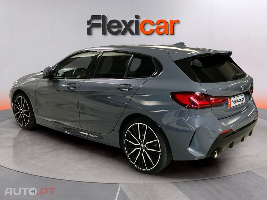 BMW 118 i Pack Desportivo M Auto