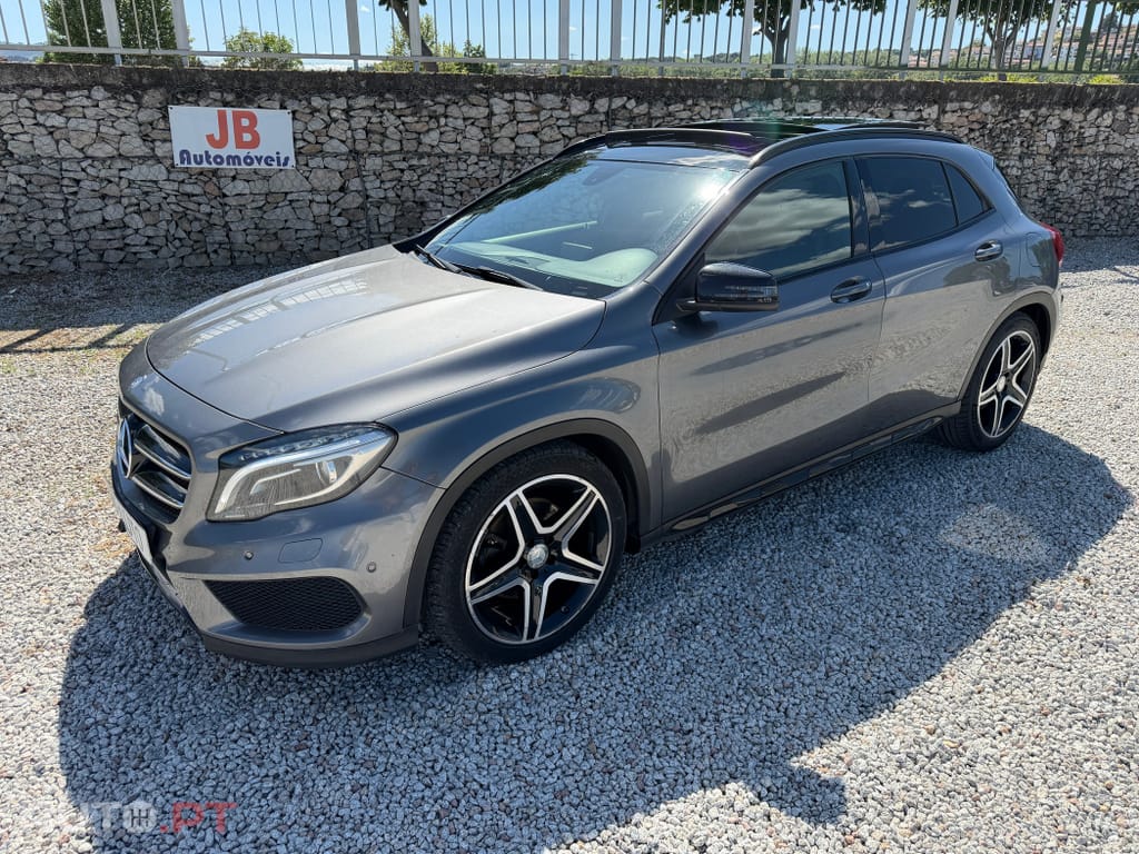 Mercedes-Benz GLA 220 d AMG Line