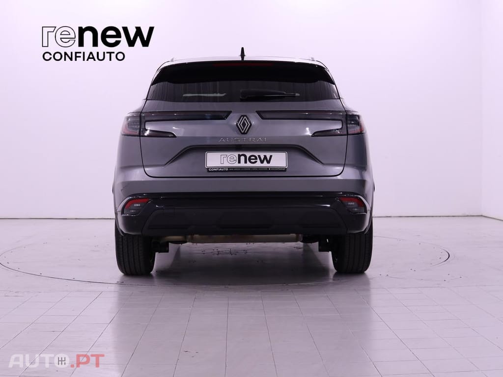 Renault Austral 1.3 Mild Hybrid Iconic Auto