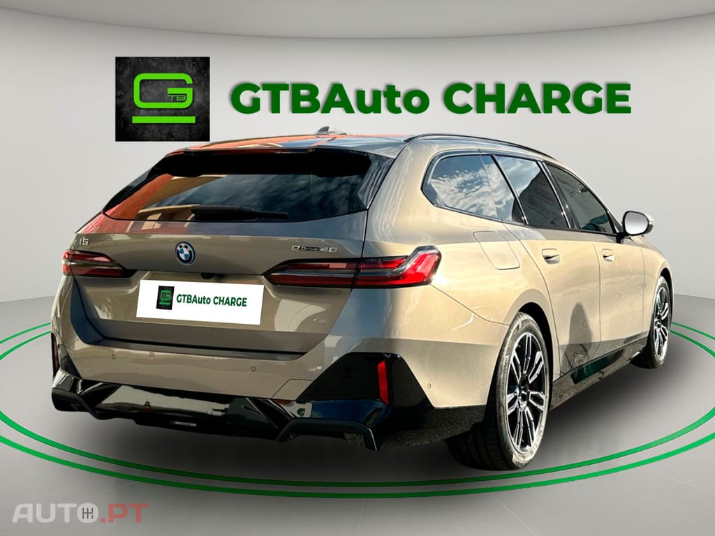 BMW i5 eDrive40 Touring M Pro I.V.A DEDUTIVEL 