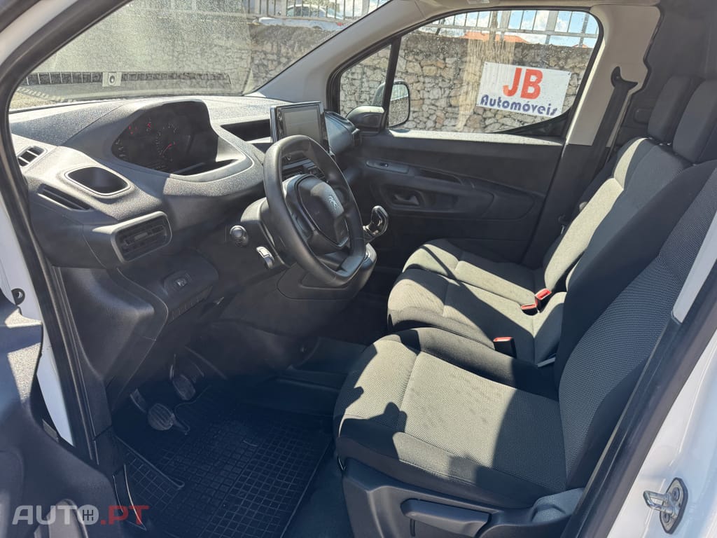 Peugeot Partner 1.5 BlueHDi Pro Standard Plus