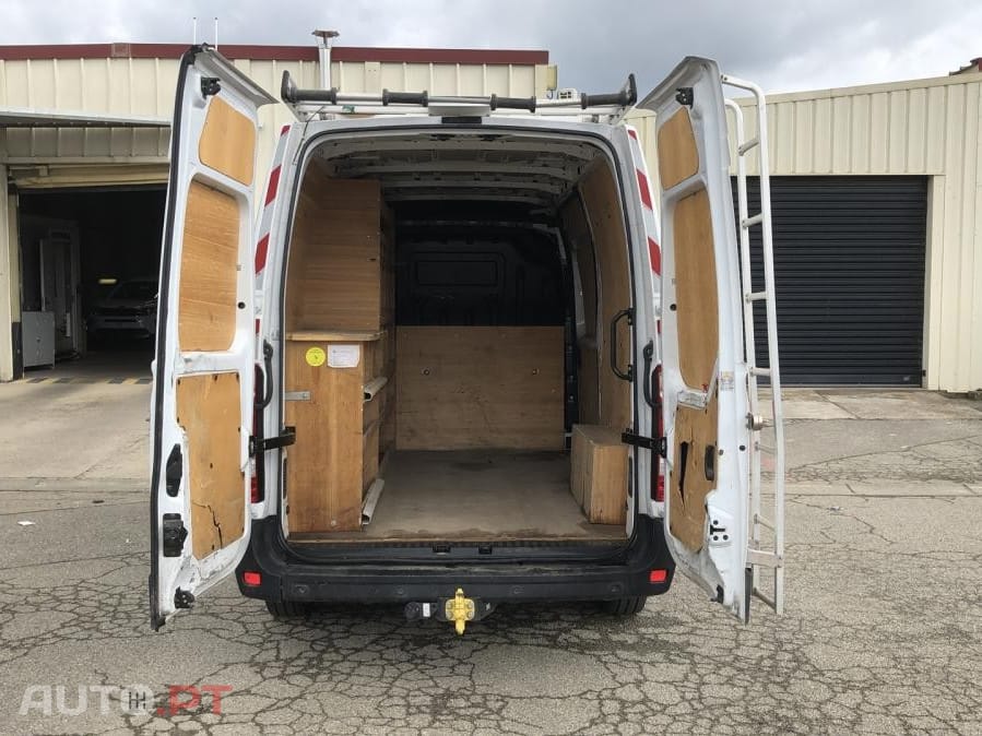 Renault Master 2.3 dCi L2H2 3.5T