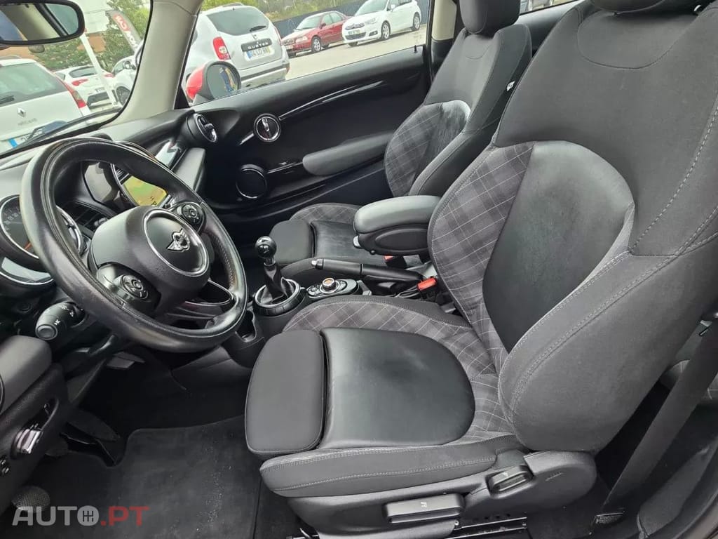 MINI Cooper COOPER D