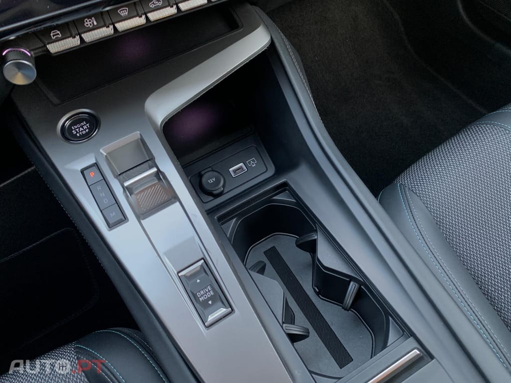 Peugeot 308 1.5 BlueHDi Allure EAT8