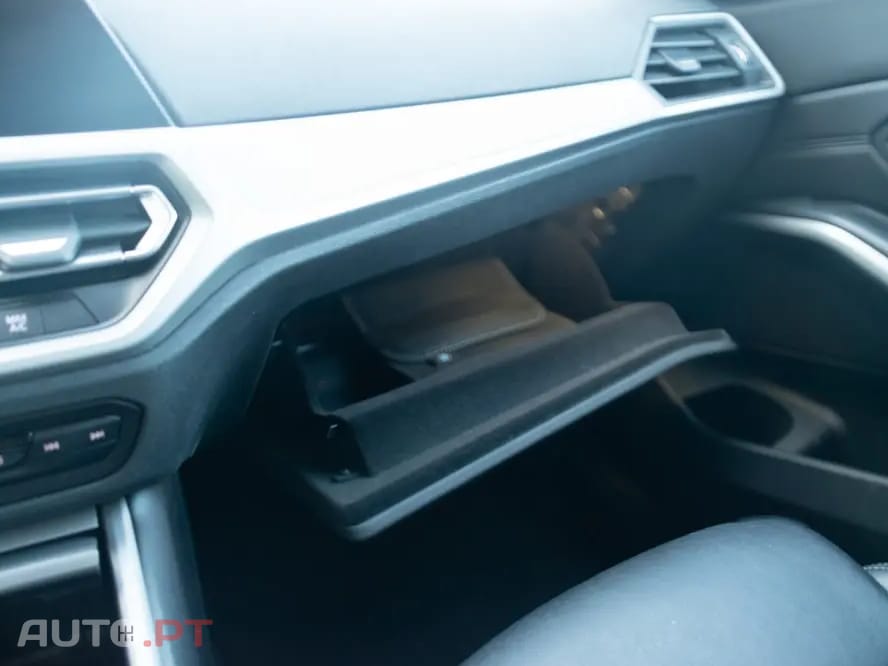 BMW 320 d Auto 2.0
