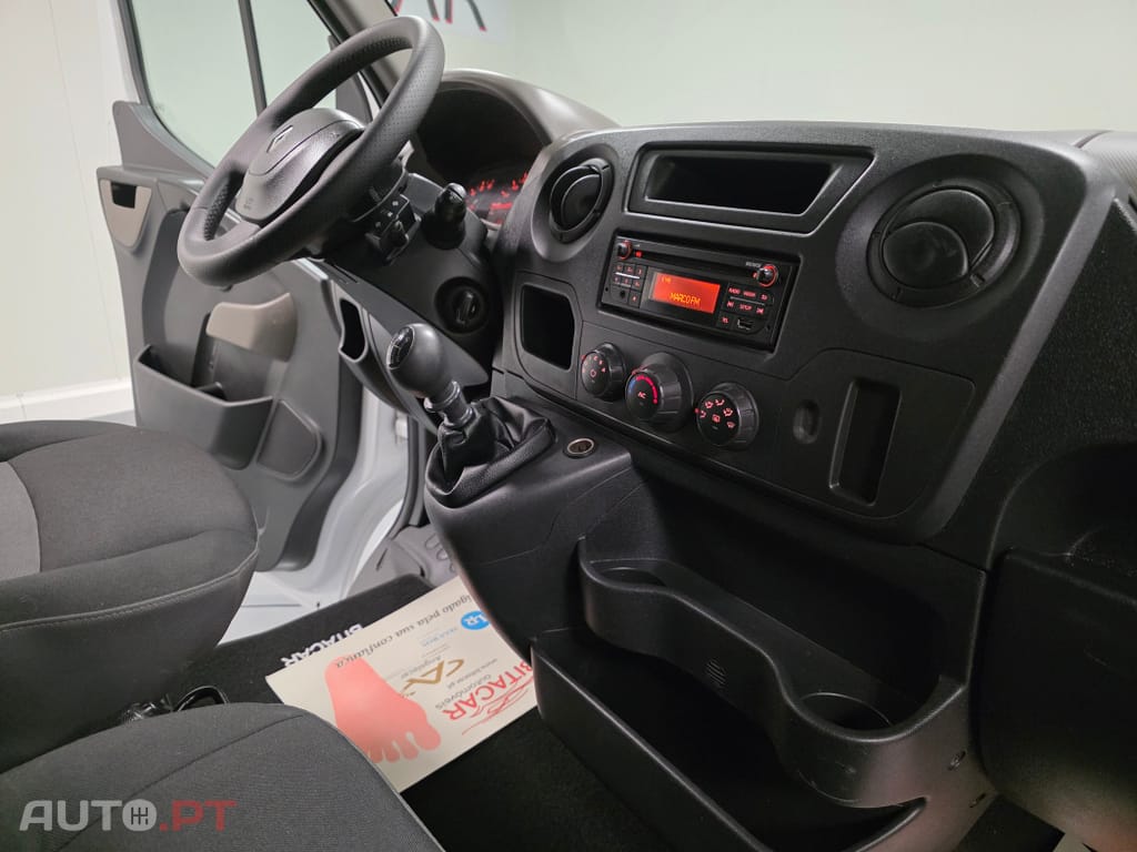 Renault Master 2.3 dCi L2H2 3.5T