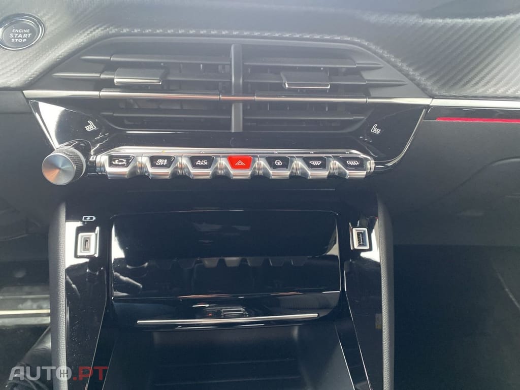 Peugeot E-2008 GT I.V.A DEDUTÍVEL 