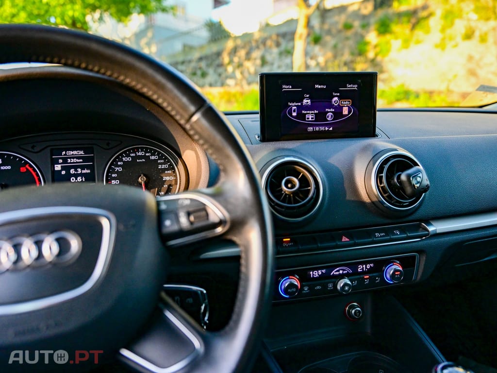 Audi A3 Sportback 1.6 TDi S-line