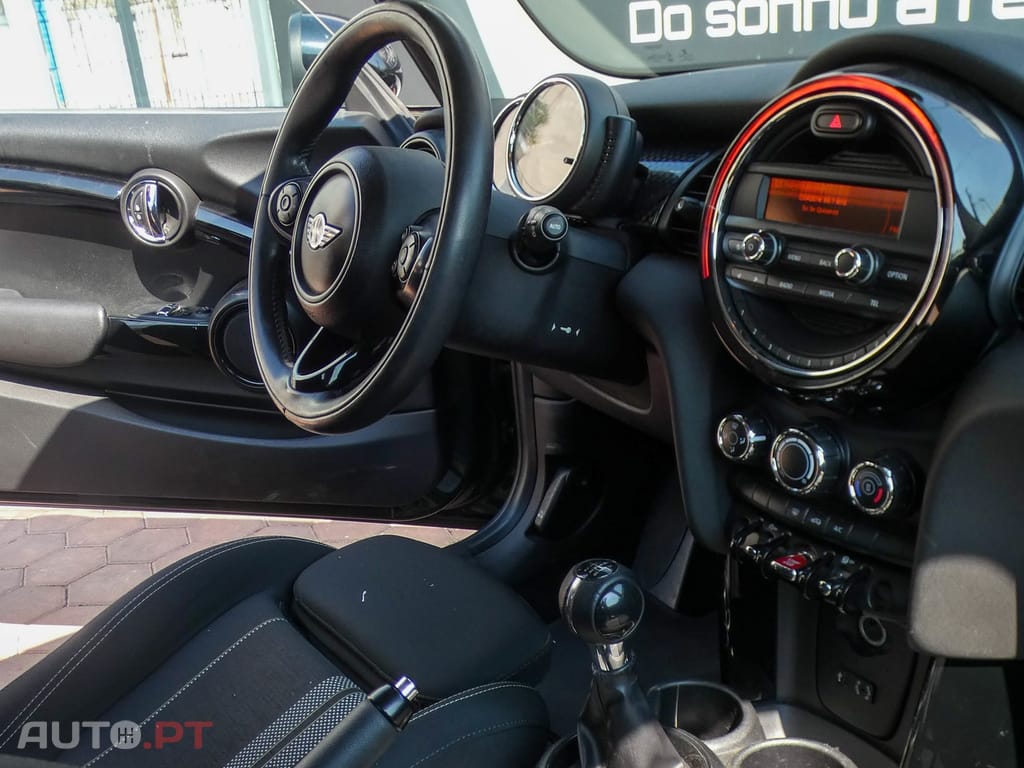 MINI Cooper SD