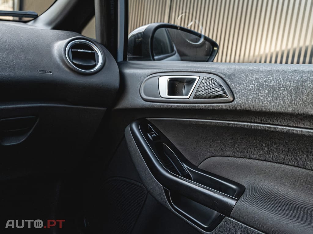 Ford Fiesta ST 200