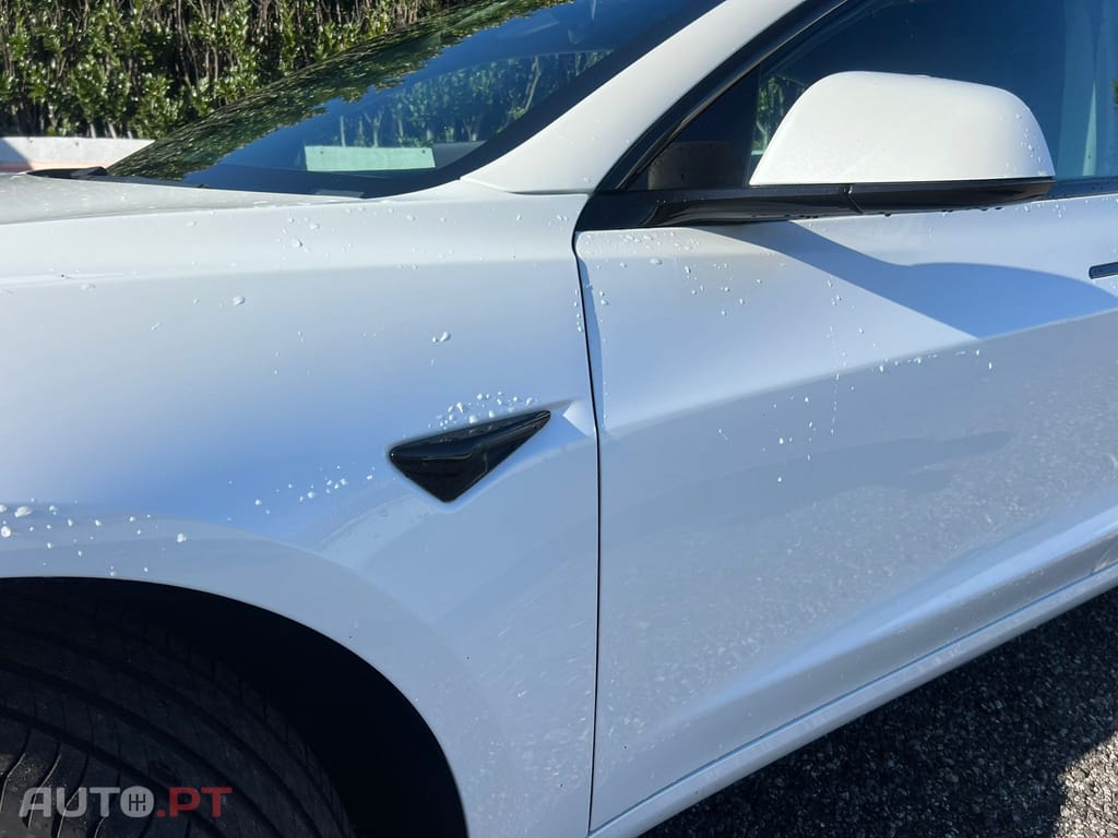 Tesla Model 3 Tração Traseira