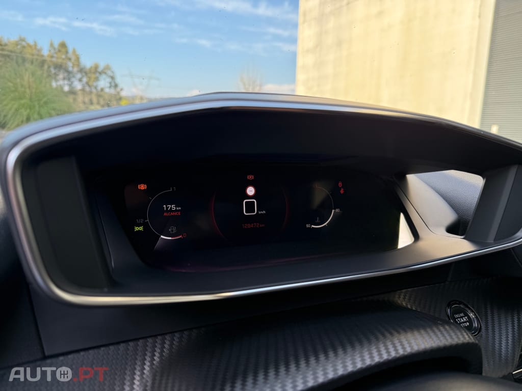 Peugeot 2008 PureTech 100 Stop&Start Allure Pack