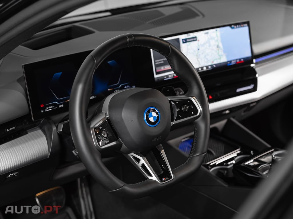 BMW 530 e xDrive Pack Desportivo M Pro