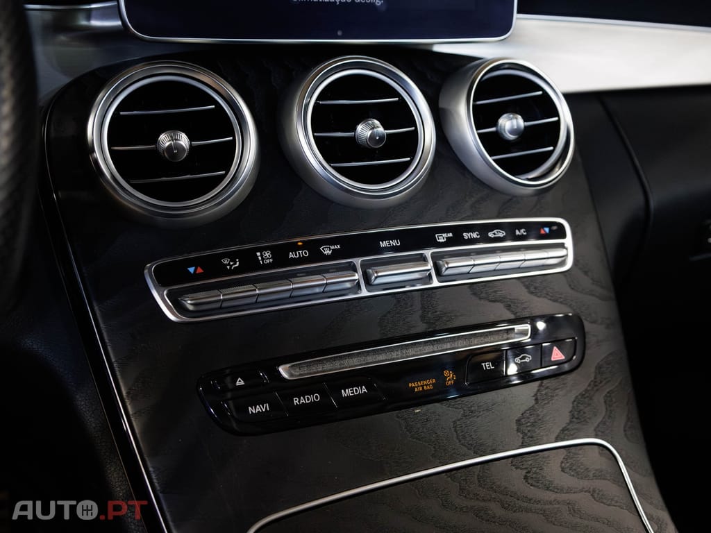 Mercedes-Benz C 220 d 9G-TRONIC AMG Line