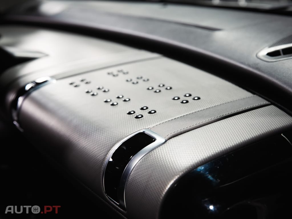 Citroen C4 Cactus BlueHDi 120 Stop&Start EAT6 C-SERIES