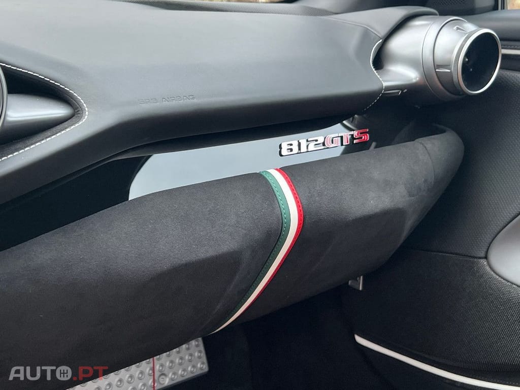 Ferrari 812 Spider 