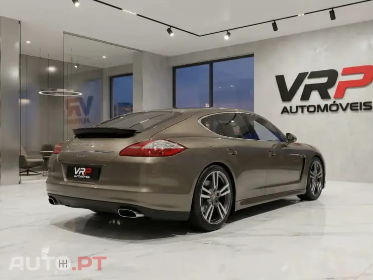 Porsche Panamera PDK