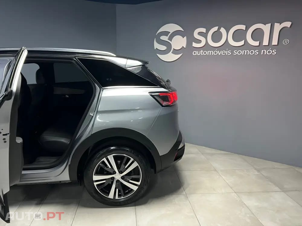 Peugeot 3008 1.6 Hybrid GT Pack e-EAT8