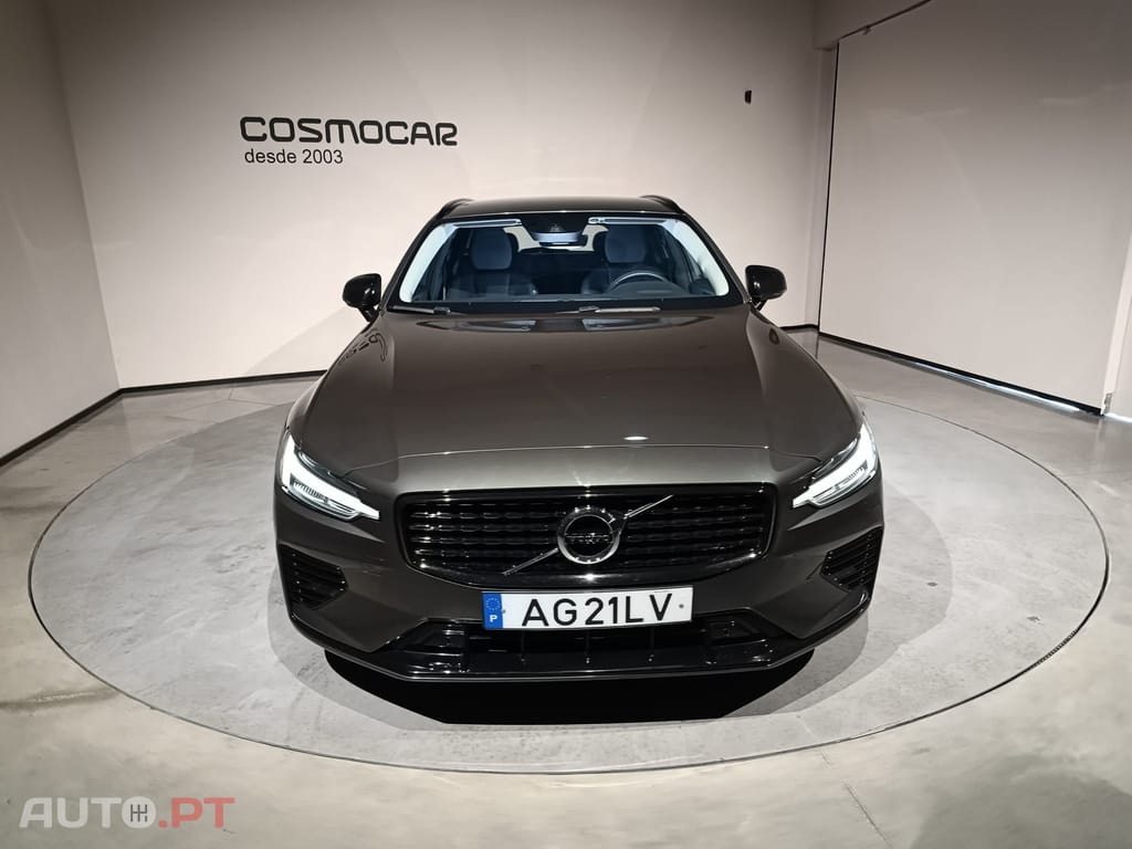 Volvo V60 2.0 T6 AWD R-Design Expression Plug-in