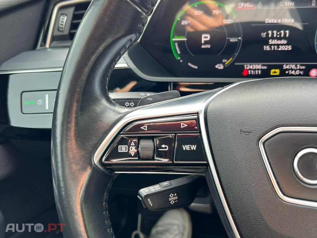 Audi E-Tron 55 quattro