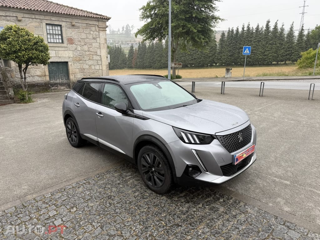 Peugeot E-2008 54 kWh GT