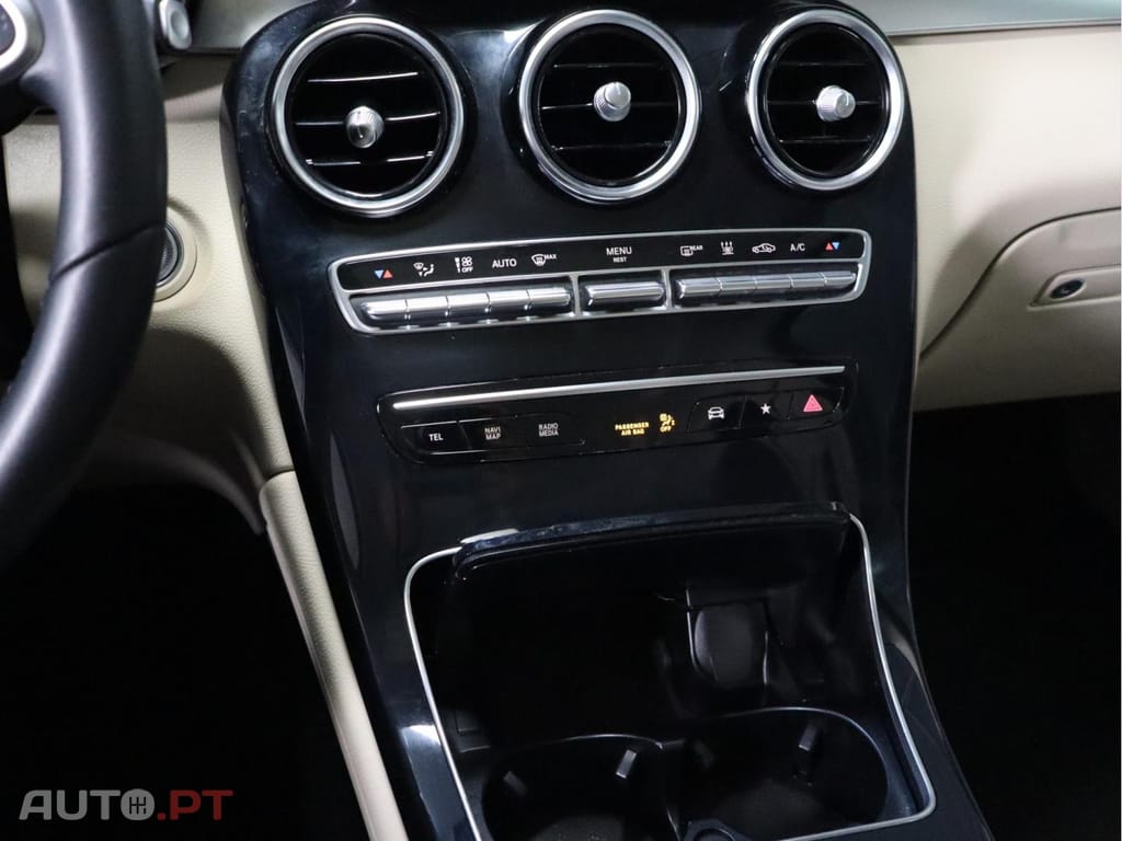 Mercedes-Benz GLC 200 300 de 4MATIC